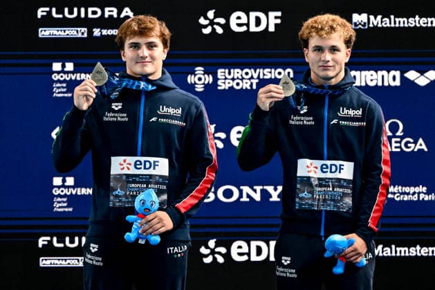 Simone Conte, Raffaele Pelligra of Italy show the silver medal after competing in the diving 10m Platform Synchro Men Final during the European Aquatics Championships at the Olympic Aquatic Center in Paris (France), August 4, 2026. Andrea Masini Deepbluemedia Insidefoto