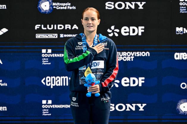 Chiara Pellacani of Italy celebrates after winning the gold medal in the diving 3m Springboard Women Final during the European Aquatics Championships at the Olympic Aquatic Center in Paris (France), August 4, 2026. Andrea Masini Deepbluemedia Insidefoto