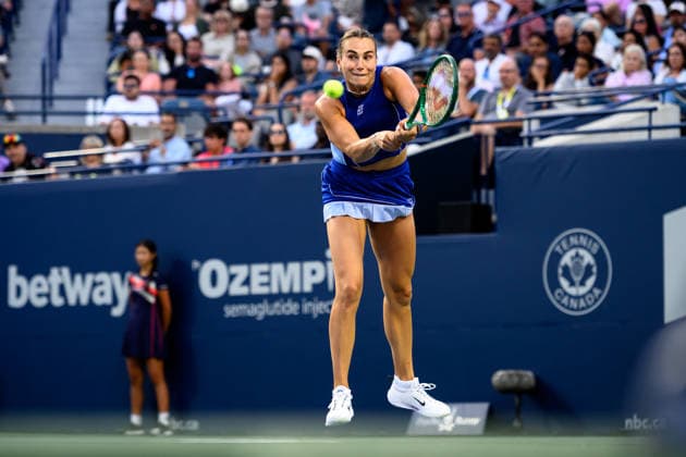 August 4, 2026, Toronto, Ontario, Canada: ARYNA SABALENKA of Belarus returns the ball during her second-round match against Moyuka Uchijima of Japan at the National Bank Open, part of the Hologic WTA, Tennis Damen Tour, at Sobeys Stadium. Toronto Canada - ZUMAr228 20260804_znp_r228_034 Copyright: xVasiliyxRyabykhx