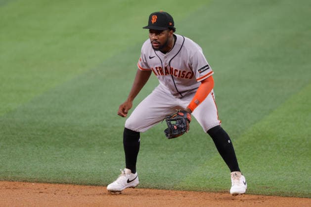 August 4, 2026, Arlington, Texas, USA: San Francisco Giants second baseman OSLEIVIS BASABE (39) in a baseball game, Tuesday, Aug. 4, 2026, in Arlington, Texas. Arlington USA - ZUMAa325 20260804_zsa_a325_037 Copyright: xDavidxBalleringxIix