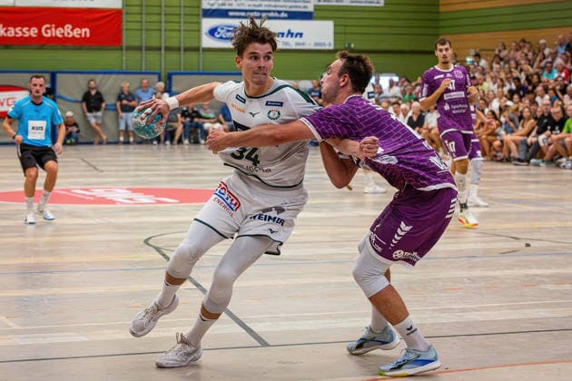 August 4, 2026, xovx, Lindencup Handball, HSG Wetzlar vs. TV Hüttenberg, Paul Kompenhans (HSG Wetzlar), Leif Haack (TV Hüttenberg), Linden Stadthalle, Hesse, Germany, DE