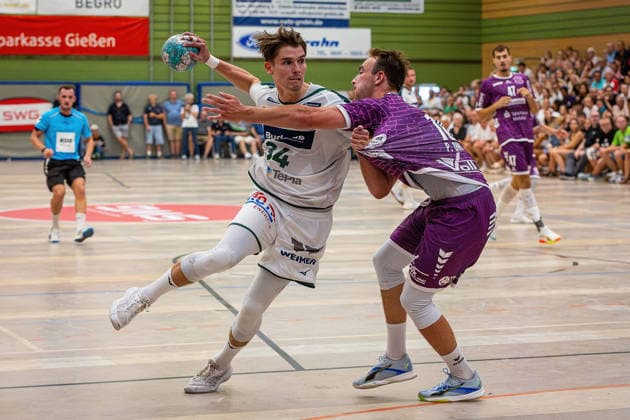 August 4, 2026, xovx, Lindencup Handball, HSG Wetzlar vs. TV Hüttenberg, Paul Kompenhans (HSG Wetzlar), Leif Haack (TV Hüttenberg), Linden Stadthalle, Hesse, Germany, DE