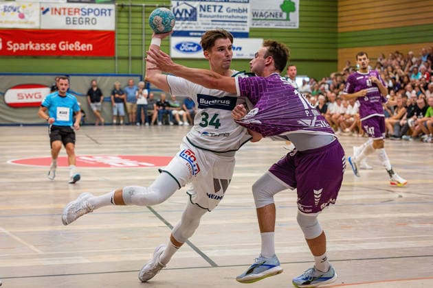 August 4, 2026, xovx, Lindencup Handball, HSG Wetzlar vs. TV Hüttenberg, Paul Kompenhans (HSG Wetzlar), Leif Haack (TV Hüttenberg), Linden Stadthalle, Hesse, Germany, DE