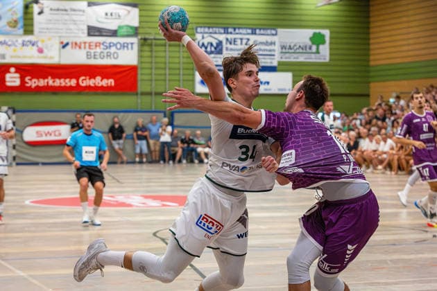 August 4, 2026, xovx, Lindencup Handball, HSG Wetzlar vs. TV Hüttenberg, Paul Kompenhans (HSG Wetzlar), Leif Haack (TV Hüttenberg), Linden Stadthalle, Hesse, Germany, DE