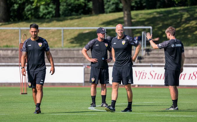 August 5, 2026, Germany, Grassau, Bundesliga, 2026–2027 season, VfB Stuttgart training camp; from left: Assistant Coach Malik Fathi, Head Coach Sebastian Hoeneß, Set-Piece Coach Philip Kipp, Assistant Coach David Krecidlo