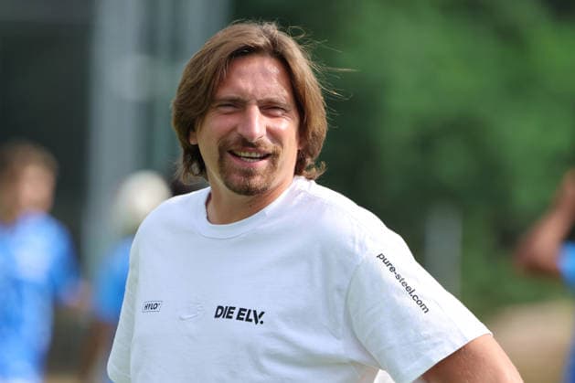 August 4, 2026, Soccer, Men s, Friendly Match, 2026–2027 Season, Racing Strasbourg vs. SV 07 Elversberg, Coach Vincent Wagner, SV 07 Elversberg, Haguenau, Parc des Sports de Haguenau, Grand Est, France, FRA Copyright: xSebastianxBachx
