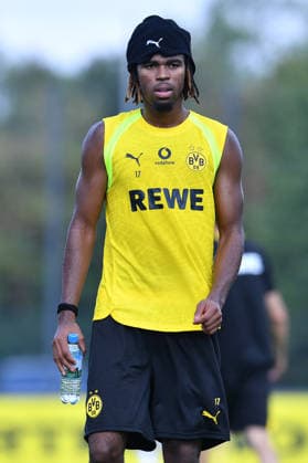 Soccer: Bundesliga 1 – Borussia Dortmund Training on August 5, 2026, at the Hohenbuschei Training Facility in Dortmund; Carney Chukwuemeka; Dortmund cuts training short xRx