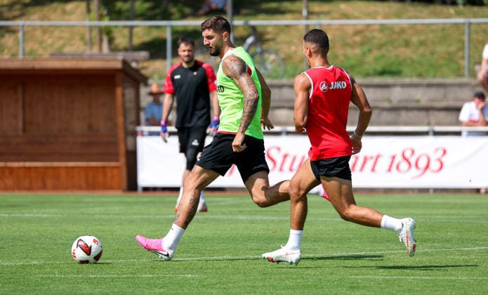 August 5, 2026, Germany, Grassau, Bundesliga, 2026–2027 season, VfB Stuttgart training camp, from left: Jeff Chabot, Badredine Bouanani