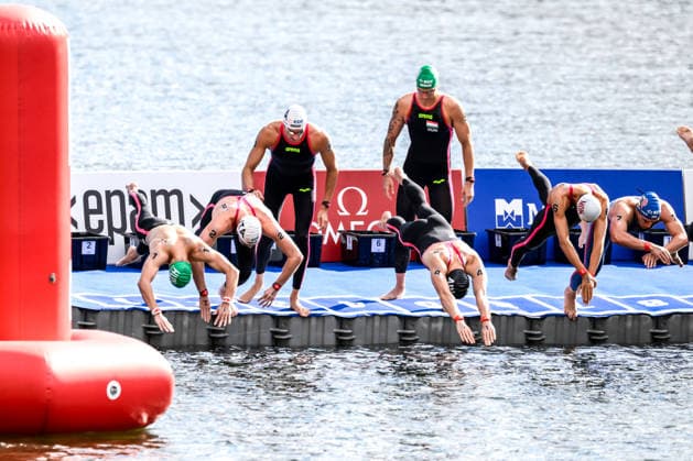 Marcello Guidi, Gregorio Paltrinieri of Italy start the open water swimming 5km Men Final during the European Aquatics Championships at the River Seine in Paris (France), August 5, 2026. Andrea Staccioli