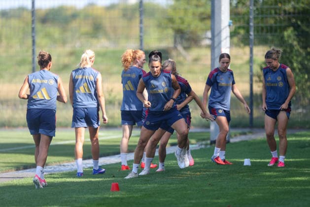 The players at practice, with Jovana Damnjanovic, FC Bayern Munich, 09, GER, FC Bayern Munich Women s Practice, Soccer, Google Pixel Women s Bundesliga, 2026–2027 Season, August 5, 2026, GER, FC Bayern Munich Women s Training, Soccer, Google Pixel Women s Bundesliga, 2026–2027 Season, August 5, 2026, Munich Copyright: xEibner-Pressefoto JennixMaulx EP_JML