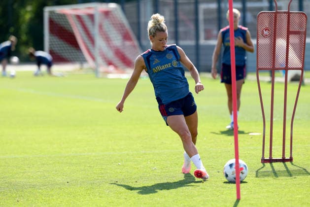 Linda Dallmann, FC Bayern Munich, No. 10 with the ball, GER, FC Bayern Munich Women s Training, Soccer, Google Pixel Women s Bundesliga, 2026–2027 Season, August 5, 2026, GER, FC Bayern Munich Women s Training, Soccer, Google Pixel Women s Bundesliga, 2026–2027 Season, August 5, 2026, Munich Copyright: xEibner-Pressefoto JennixMaulx EP_JML