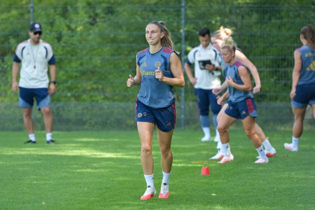 August 5, 2026, Munich, Germany Google Pixel Women s Bundesliga The FC Bayern Women s team holds a training session at the FC Bayern Campus in preparation for their friendly match against Paris FC Katharina Naschenweng FC Bayern Women s Team