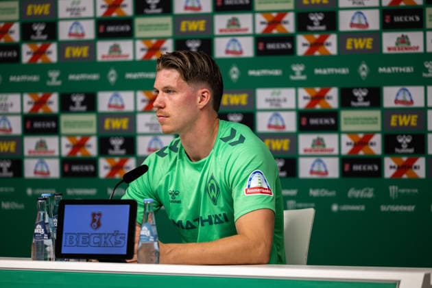 August 5, 2026, Germany, Soccer, Men s, Bundesliga 1, 2026–2027 Season, Player Introduction, SV Werder Bremen s Cedric Itten, 26, is introduced at a press conference at the Zell am Ziller Parkstadion in Tyrol, Austria Copyright: xNordphotox xMaasx