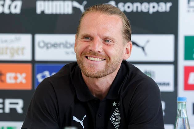 Coach Eugen Polanski of Borussia Mönchengladbach answers journalists questions at a press conference during Borussia Mönchengladbach s training camp, Birkenmoos Stadium on August 5, 2026, in Rottach Egern, Germany. Photo by Marco Steinbrenner, DeFodi Images. Coach Eugen Polanski of Borussia Mönchengladbach answers journalists’ questions at the press conference during the Borussia Mönchengladbach training camp at Birkenmoos Stadium on August 5, 2026 in Rottach-Egern, Germany. Photo by Marco Steinbrenner, DeFodi Images. Photo by Marco Steinbrenner, DeFodi Images.