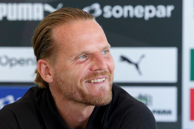 Coach Eugen Polanski of Borussia Mönchengladbach answers journalists questions at a press conference during Borussia Mönchengladbach s training camp, Birkenmoos Stadium on August 5, 2026, in Rottach Egern, Germany. Photo by Marco Steinbrenner, DeFodi Images. Coach Eugen Polanski of Borussia Mönchengladbach answers journalists’ questions at the press conference during the Borussia Mönchengladbach training camp at Birkenmoos Stadium on August 5, 2026 in Rottach-Egern, Germany. Photo by Marco Steinbrenner, DeFodi Images. Photo by Marco Steinbrenner, DeFodi Images.