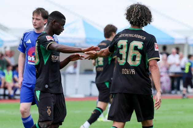 Iaia Manco Danfa of Borussia Mönchengladbach celebrates his goal—making the score 0–3—with Wael Mohya of Borussia Mönchengladbach during the friendly match between FC Rottach Egern and Borussia Mönchengladbach, Birkenmoos Stadium on August 5, 2026, in Rottach-Egern, Germany. Photo by Marco Steinbrenner, DeFodi Images. Iaia Manco Danfa of Borussia Mönchengladbach celebrates after scoring his team’s third goal with Wael Mohya of Borussia Mönchengladbach during the friendly match between FC Rottach Egern and Borussia Mönchengladbach at Birkenmoos Stadium on August 5, 2026 in Rottach Egern, Germany. Photo by Marco Steinbrenner, DeFodi Images. Photo by Marco Steinbrenner, DeFodi Images.
