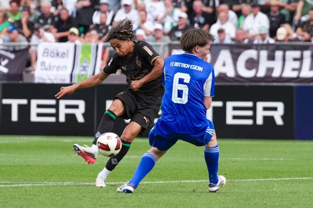 August 5, 2026, xydrx, soccer, exhibition match, FC Rottach Egern vs. Borussia Mönchengladbach, 2026–2027 season, Birkenmoos Stadium, Wael Mohya (Borussia Mönchengladbach), No. 36 in a tackle against Gabriel Kiekenbeck (FC Rottach Egern), 6. DFB regulations prohibit any use of photographs as image sequences and or quasi-video Copyright: HMBxMedia YannisxDreimann