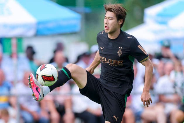 Daiki Hashioka of Borussia Mönchengladbach controls the ball during the friendly match between FC Rottach Egern and Borussia Mönchengladbach at Stadion Birkenmoos on August 5, 2026, in Rottach Egern, Germany Photo by Marco Steinbrenner DeFodi Images Daiki Hashioka of Borussia Mönchengladbach controls the ball during the friendly match between FC Rottach Egern and Borussia Mönchengladbach at Stadion Birkenmoos on August 5, 2026 in Rottach Egern, Germany Photo by Marco Steinbrenner DeFodi Images Photo by Marco Steinbrenner DeFodi Images