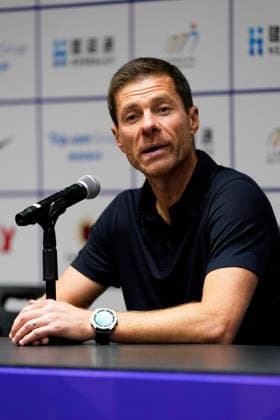 HONGKONG-SOCCER FOOTBALL-FEST Xabi Alonso, a coach of Chelsea F.C. meeting media at Kai Tan Stadium during the Hong Kong Football Festival 2026 in Hong Kong, August 5, 2026. NEXPHER Vernon Yuen HONG KONG