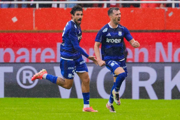 UEFA Conference League 2026 Brann Apollon Limassol Bergen 20260805 Apollon Limassol celebrates after a goal by Alen Ozbolt (right) in the UEFA Conference League soccer match between SK Brann and Apollon Limassol at Brann Stadium. Photo: Paul S. Amundsen, NTB, Bergen, Norway. EDITORIAL USE ONLY. RESTRICTED USE FOR BETTING COMPANIES  Copyright: xPaulxS.xAmundsenx xNTBx