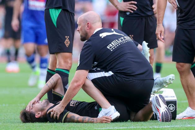 Jens Castrop of Borussia Mönchengladbach lies injured on the field and is then taken to a hospital during the friendly match between FC Rottach Egern and Borussia Mönchengladbach at Birkenmoos Stadium on August 5, 2026, in Rottach Egern, Germany Photo by Marco Steinbrenner DeFodi Images Jens Castrop of Borussia Mönchengladbach is lying injured on the field and is then taken to the hospital during the friendly match between FC Rottach Egern and Borussia Mönchengladbach at Stadion Birkenmoos on August 5, 2026 in Rottach Egern, Germany. Photo by Marco Steinbrenner, DeFodi Images. Photo by Marco Steinbrenner, DeFodi Images.