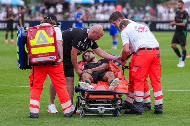 August 5, 2026, xydrx, Soccer, Friendly Match, FC Rottach Egern vs. Borussia Mönchengladbach, 2026–2027 Season, Birkenmoos Stadium, Jens Castrop, Borussia Mönchengladbach, No. 17 is injured and carried off the field on a stretcher. DFB regulations prohibit any use of photographs as image sequences and or quasi-video. Copyright: HMBxMedia YannisxDreimann