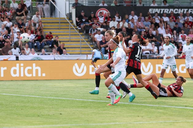 Frankfurt am Main, Germany, August 2026—Larrissa Muehlhaus of Eintracht Frankfurt scored the goal that made the score 4–0 during the second qualifying round match between Eintracht Frankfurt and Omonia Nicosia in the semifinals of the UEFA Women s LP Mini Tournament at Stadium am Bretanobad in Frankfurt am Main, Germany Copyright: HMBxMedia JoaquimxFerreira