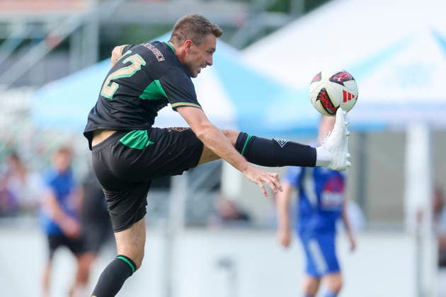 Patrick Herrmann of Borussia Mönchengladbach controls the ball during the friendly match between FC Rottach Egern and Borussia Mönchengladbach, Birkenmoos Stadium on August 5, 2026, in Rottach Egern, Germany Photo by Marco Steinbrenner DeFodi Images Patrick Herrmann of Borussia Mönchengladbach controls the ball during the friendly match between FC Rottach Egern and Borussia Mönchengladbach at Birkenmoos Stadium on August 5, 2026 in Rottach Egern, Germany Photo by Marco Steinbrenner DeFodi Images Photo by Marco Steinbrenner DeFodi Images
