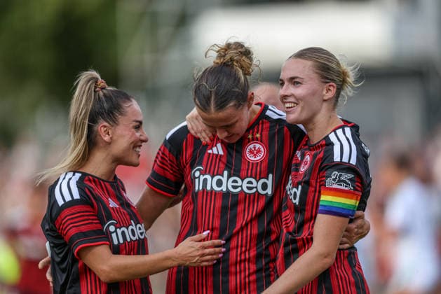 GER, Frankfurt, Eintracht Frankfurt vs. AC Omonia Nicosia, UEFA Women s Champions League, Soccer, UEFA, 2026–2027 Season, Brentanobad Stadium, Qualifying Round, Semifinal in Pictures: from left, goal, celebration and joy, emotions, Ereleta Memeti (Eintracht Frankfurt Women’s Team, No. 7), Larissa Mühlhaus (Eintracht Frankfurt Women’s Team, No. 19), Laura Freigang, Eintracht Frankfurt Women’s Team No. 10. DFB and DFL regulations prohibit any use of photographs as image sequences and or quasi-video. August 5, 2026 Copyright: HMBxMedia HendrikxHamelau