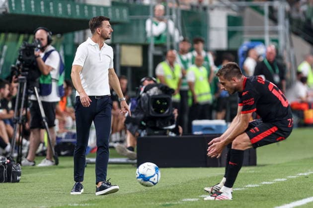 05.08.2026, Budapeszt Liga Europy UEFA sezon 2026 27 runda III kwalifikacji, Ferencvaros Budapest - Gornik Zabrze - UEFA Europa League football Match season 2026 27 round III qualification Ferencvaros Budapeszt - Gornik Zabrze Nz. Michal Gasparik Michal Sacek Fot. Michal Chwieduk Arena Akcji NEWSPIX.PL --- newspix.pl 