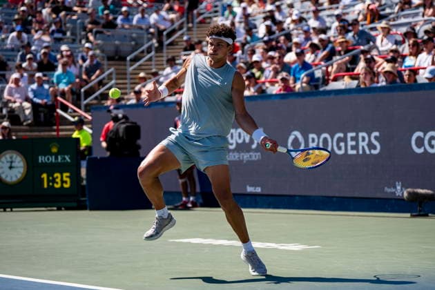 August 5, 2026, Montreal, Pq, Canada: Ben Shelton of USAÃ‚ returns the ball to Jenson Brooksby of USAÃ‚ on day four of the National Bank Open tennis tournament in Montreal on Wednesday, August 5, 2026. Canada News - August 5, 2026  - ZUMAc35_ 20260805_zaf_c35_074 Copyright: xChristopherxKatsarovx