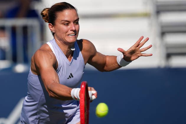 National Bank Open 2026 - Day 5 TORONTO, CANADA - AUGUST 5 : Maria Sakkari of Greece in action against Zeynep Sonmez of Turkiye in the round of 64 during the WTA, Tennis Damen 1000 National Bank Open in Toronto, Ontario, Canada on August 5, 2026. Mert Alper Dervis Anadolu Ontario Canada. Editorial use only. Please get in touch for any other usage.  Copyright: x2026xAnadoluxMertxAlperxDervisx