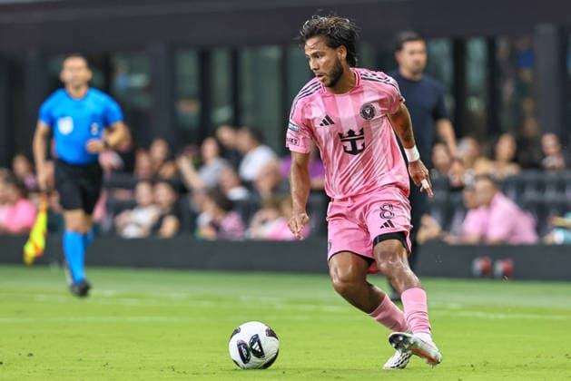 August 5, 2026, Miami, Florida, USA: TELASCO SEGOVIA (8) of Inter Miami CF controls a ball during a Leagues Cup 2026 soccer match between Inter Miami CF and Atletico de San Luis Soccer 2026: Inter Miami CF 4:2 Atletico De San Luis.  - ZUMAa257 20260805_zsp_a257_003 Copyright: xChrisxArjoonx