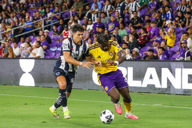 August 5, 2026, Orlando, Florida, USA: Orlando City SC forward DARYL DIKE (9) battles for the ball against C.F. Monterrey. Orlando City SC hosted C.F. Monterrey in phase one of Leagues Cup 2026 at Inter.Co Stadium in Orlando, FL. Orlando USA - ZUMAm299 20260805_znp_m299_015 Copyright: xTaylorxMcFeex