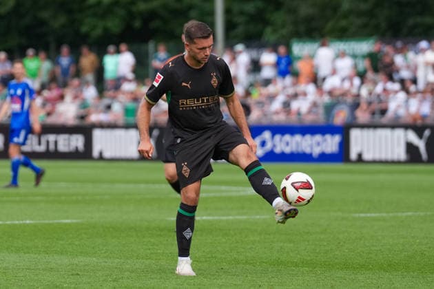 August 5, 2026, xydrx, soccer, exhibition match, FC Rottach Egern vs. Borussia Mönchengladbach, 2026–2027 season, Birkenmoos Stadium, Kevin Stoeger, Borussia Mönchengladbach, 7. DFB regulations prohibit any use of photographs as image sequences and or quasi-video Copyright: HMBxMedia YannisxDreimann