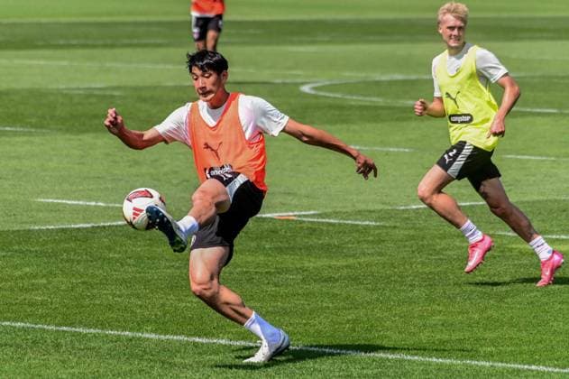 Taichi Hara Pauli Germany, Hamburg, Training Facility on Kollaustrasse, Soccer, 2. Bundesliga, FC St. Pauli