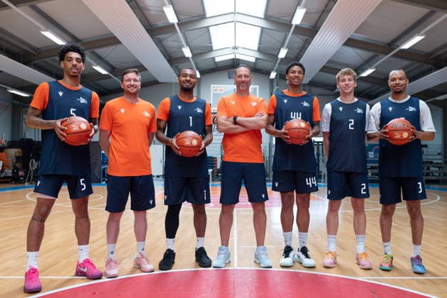 easycredit BBL Basketball Bundesliga 2026–2027 Media Training at Science City Jena on August 6, 2026: The new additions (from left): Terrence Edwards Jr., Assistant Coach Patrick Carney, Pierre Brooks II, Head Coach Steven Esterkamp, Ira Lee, Raphael Falkenthal (returning after a season-long loan), Jemarl Baker Jr., Sparkassen Arena