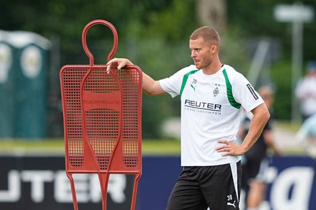 August 6, 2026, xydrx, soccer, training camp, Borussia Mönchengladbach, 2026–2027 season, Stadion am Birkenmoos, Nico Elvedi, Borussia Mönchengladbach, 30. DFB regulations prohibit any use of photographs as image sequences and or quasi-video. Copyright: HMBxMedia YannisxDreimann
