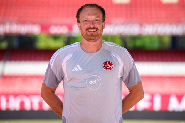 August 4, 2026 1 FC Nürnberg FCN Club Women s Team Women s Soccer Bundesliga (BL) 2026–2027 Season Photo Shoot Portrait Session Introduction Presentation Press Conference xwoxzix Single Image Individual Photo Portrait Headshot Prof. Dr. Werner Krutsch Team Photo1 FC Nuremberg FCN