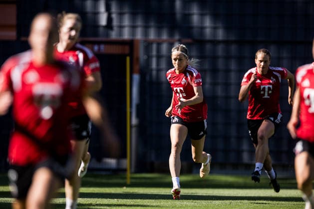Training: 1 FC Köln Women, August 6, 2026, Cologne, GERMANY AUGUST 6 Kathrin Kathy Henrichs of 1 FC Köln, No. 4, during a training session for the 1 FC Köln women’s team on Field 7 at the Geissbockheim on August 6, 2026, in Cologne, Germany Copyright: xBEAUTIFULxSPORTS Wunderlx