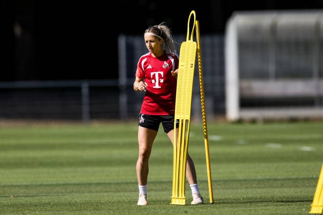 Training: 1 FC Köln Women, August 6, 2026, Cologne, GERMANY AUGUST 6 Kathrin Kathy Henrichs of 1 FC Köln, 4, during a training session for the 1 FC Köln women’s team on Field 7 at the Geissbockheim on August 6, 2026, in Cologne, Germany Copyright: xBEAUTIFULxSPORTS Wunderlx