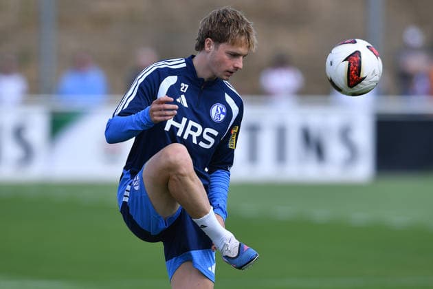 Soccer, Bundesliga 1: FC Schalke 04 training session on August 6, 2026, at the training facility at the Veltins Arena in Gelsenkirchen. Finn Porath, Schalke xRx