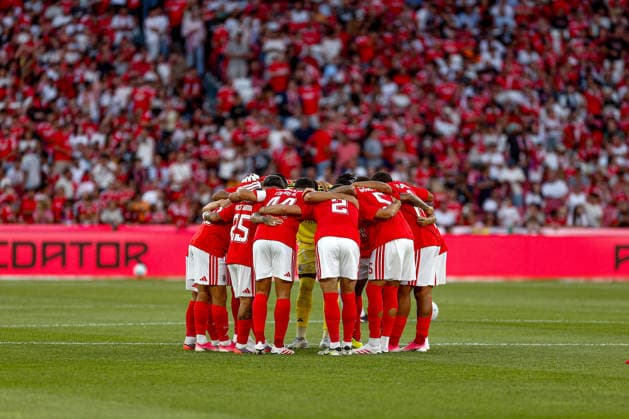 Estadio da Luz SL Benfica team line up, Mannschaftsbild, Totale during the first leg of the UEFA Europa League third qualifying round match between SL Benfica and Heart of Midlothian FC at the Estadio da Luz, on August 6, 2026, in Lisbon, Portugal. UEFA Europa League - Third Qualifying Round (First Leg) - SL Benfica vs Heart of Midlothian FC (Valter Gouveia SPP) Copyright: xValterxGouveia SPPx spp-en-VaGo-_GO_5219