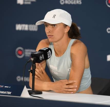 RECORD DATE NOT STATED TORONTO, KANADA 06.08.2026 IGA SWIATEK KONFERNECJA PRASOWA FOT.FIGURA PETER NEWSPIX.PL TORONTO, CANADA - AUGUST 6 : Iga Swiatek of Poland during press conference, PK, Pressekonferenz in WTA, Tennis Damen 1000 National Bank Open in Toronto, Canada on August 6, 2026 Photographer: Figura Peter Newspix.pl --- Newspix.pl --- Newspix.pl  Iga22