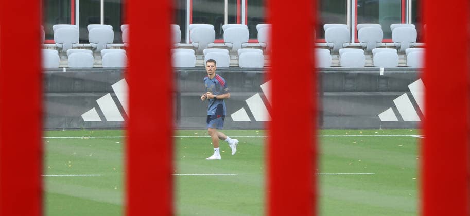 August 6, 2026, FC Bayern Munich, Training, Säbenerstrasse, Munich, Soccer, Sports, Pictured: Bryan Zaragoza of FC Bayern Munich jogging