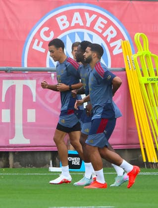 August 6, 2026, FC Bayern Munich Training, Soccer, Sports, Pictured: Jamal Musiala (FC Bayern Munich), Alphons Davies (FC Bayern Munich), Simon Martinello (FC Bayern Munich), and Ismael Saibari (FC Bayern Munich)