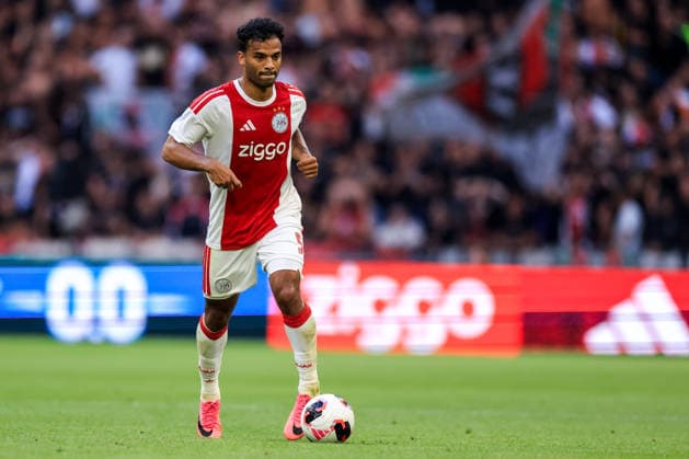 AMSTERDAM, NETHERLANDS - AUGUST 6: Owen Wijndal of AFC Ajax dribbles with the ball during the UEFA Conference League 2026 27 third qualifying round first leg match between AFC Ajax and Shelbourne FC at the Johan Cruijff Arena on August 6, 2026 in Amsterdam, Netherlands.  Copyright: xRenexNijhuis MBxMediax