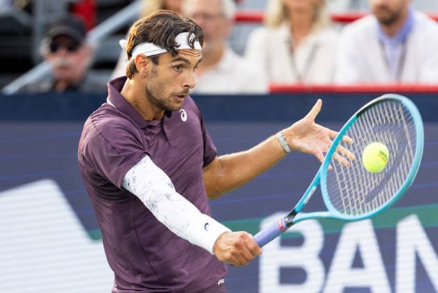 August 6, 2026, Montreal, Quebec, Canada: LORENZO MUSETTI (11) from italia backhand in match against Rafael Jodar (20) from Spain in third round at Canadian Open at IGA stadium in Montreal, Quebec, Canada on 2026-08-06 Montreal Canada - ZUMAl189 20260806_zsp_l189_085 Copyright: xYannickxLegarex