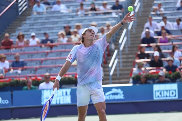 ATP, Tennis Herren Masters 1000 National Bank Open Montreal 2026 - Round of 32 - Day 6 Ãlex de Minaur of Australia serves during the Men™s round of 32 match against Cameron Norrie of United Kingdom on day 6 of the ATP Masters 1000 National Bank Open at IGA Stadium. on August 6, 2026, in Montreal, Canada. (Photo by Horacio Zamora Eyepix Group) Copyright: xHoracioxZamorax xEyepixxGroupx HZ_06082026_194181