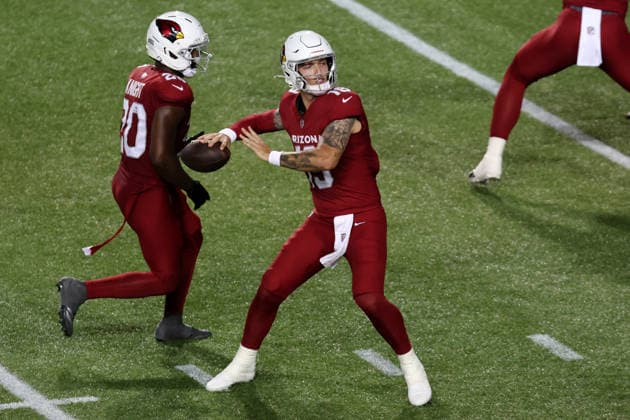 CANTON, OH - AUGUST 06: Arizona Cardinals quarterback Carson Beck (19) throws a 5-yard touchdown pass during the second quarter of the National Football League preseason game between the Carolina Panthers and Arizona Cardinals on August 6, 2026, at the Tom Benson Hall of Fame Stadium in Canton, OH. (Photo by Frank Jansky Icon Sportswire) NFL, American Football Herren, USA AUG 06 Hall of Fame Game - Panthers vs Cardinals EDITORIAL USE ONLY Icon26080657